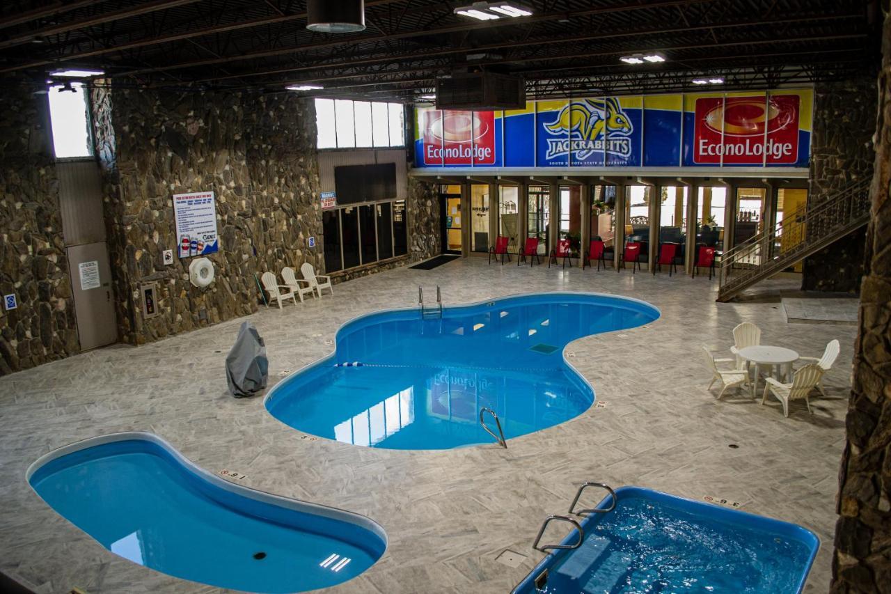 Econo Lodge Inn & Suites Brookings Eksteriør bilde
