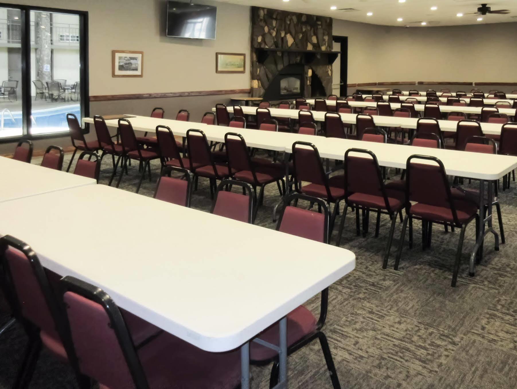 Econo Lodge Inn & Suites Brookings Eksteriør bilde
