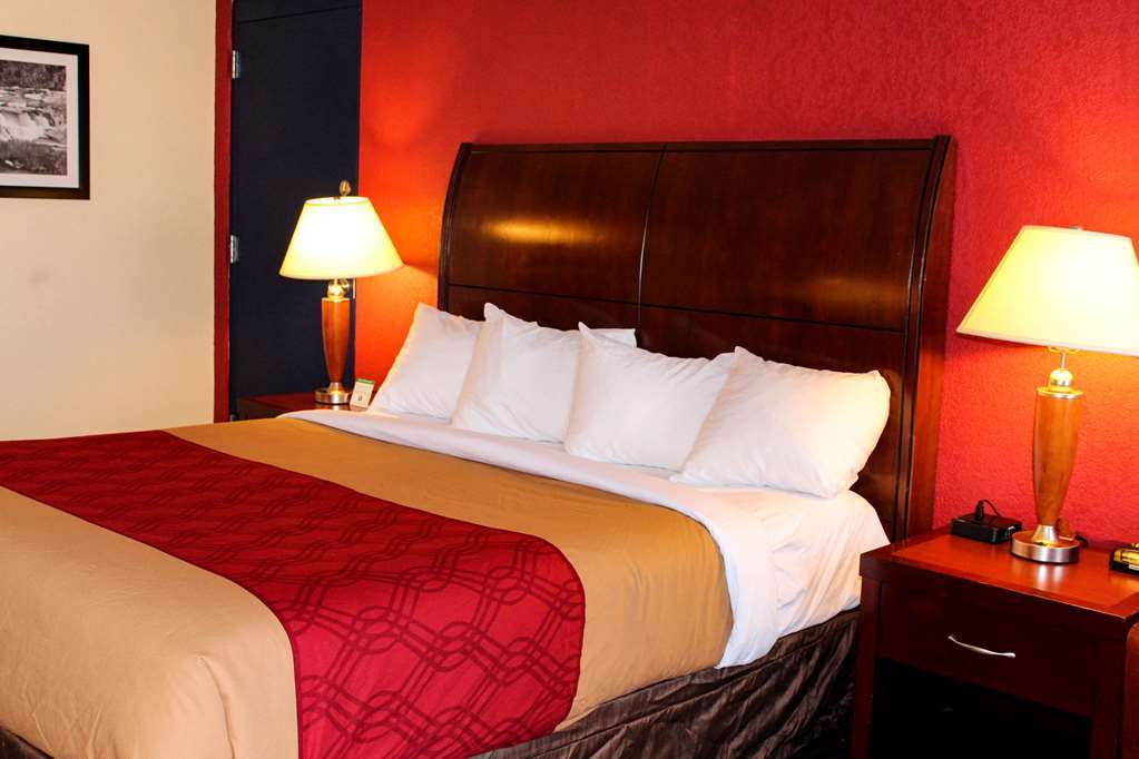 Econo Lodge Inn & Suites Brookings Rom bilde